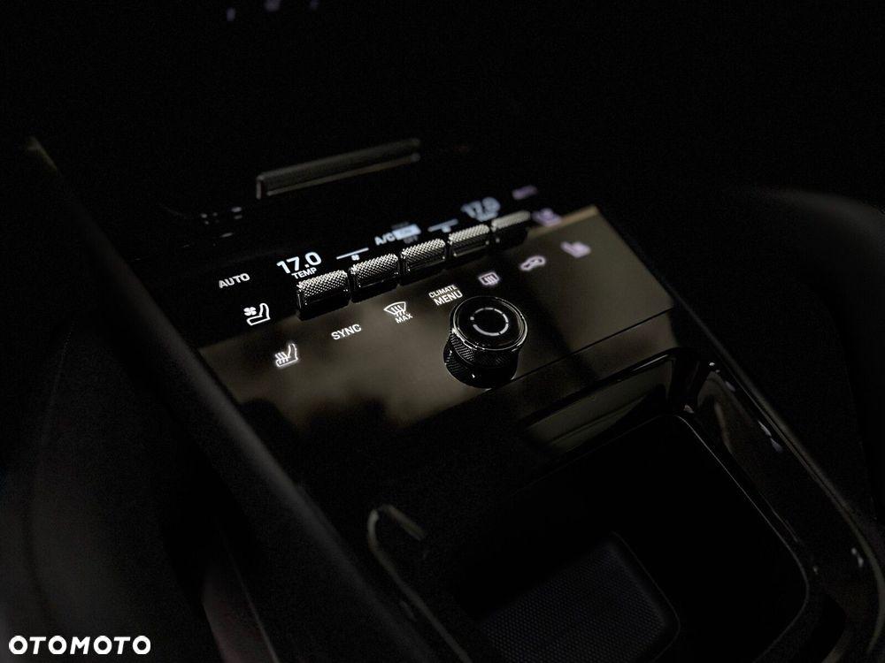 Porsche Cayenne - 20