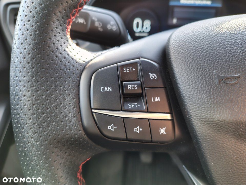 Ford Focus - 12