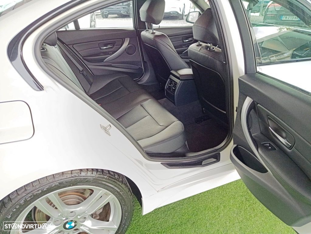 BMW 320 d Auto Pack M - 45