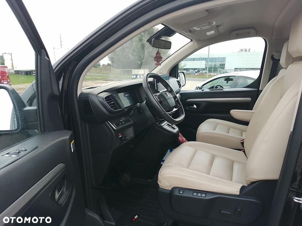 Toyota Proace Verso 2.0 D4-D Long VIP - 9