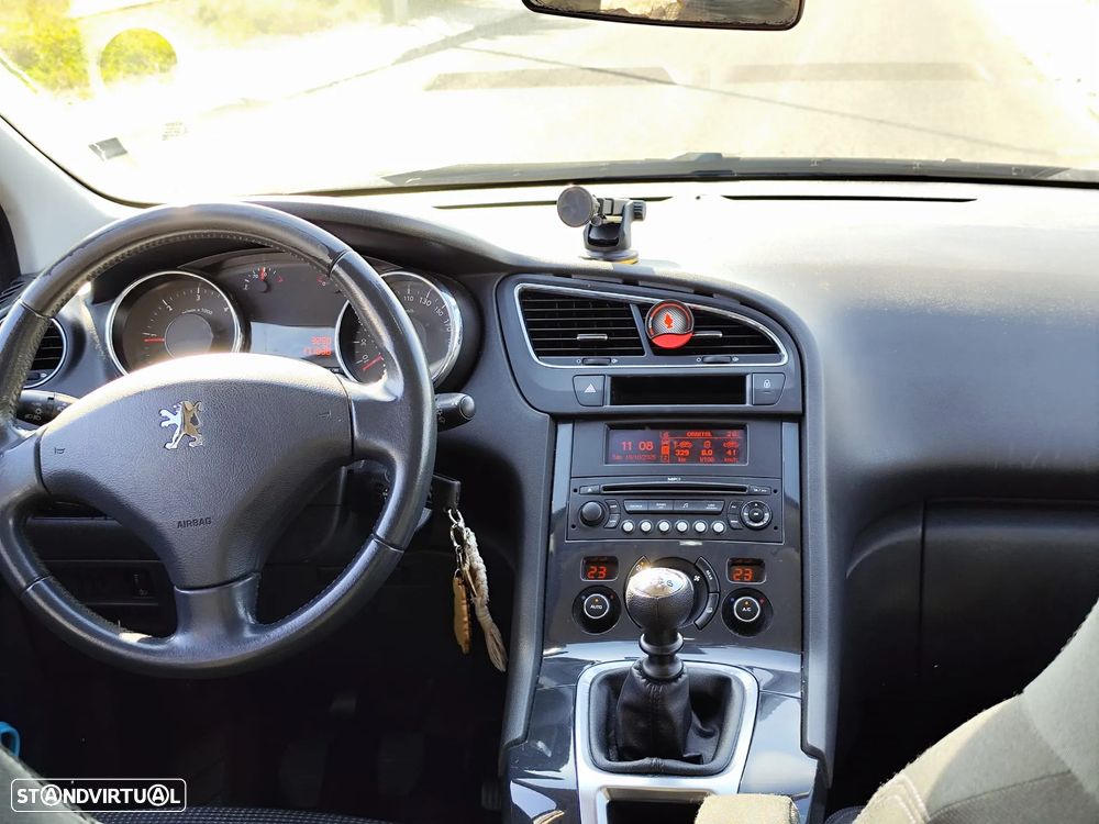 Peugeot 5008 1.6 HDi Executive - 11