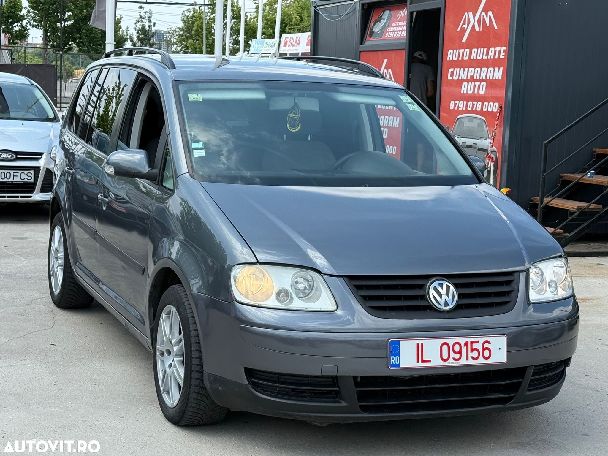 Volkswagen Touran 1.9 TDI - 2