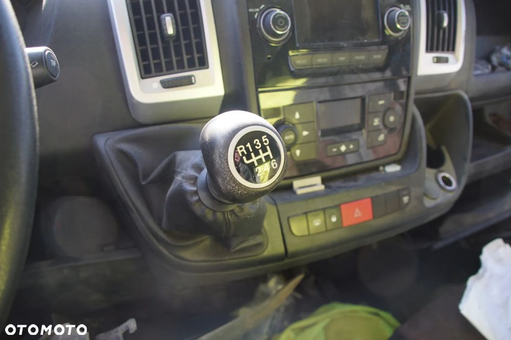 Auto na części - Fiat Ducato III L2H2 2.3 JTD F1AE3481D 55272351 549 2018R Silnik Skrzynia Drzwi Zderzak Lampa Lusterko Szyba Klamka Deska Kokpit Sterownik Moduł Czujnik Licznik Wyświetlacz Panel Kierownica - 10