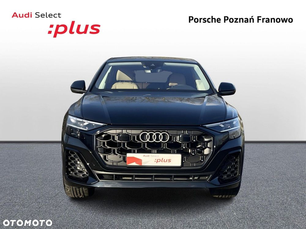 Audi Q8 - 9