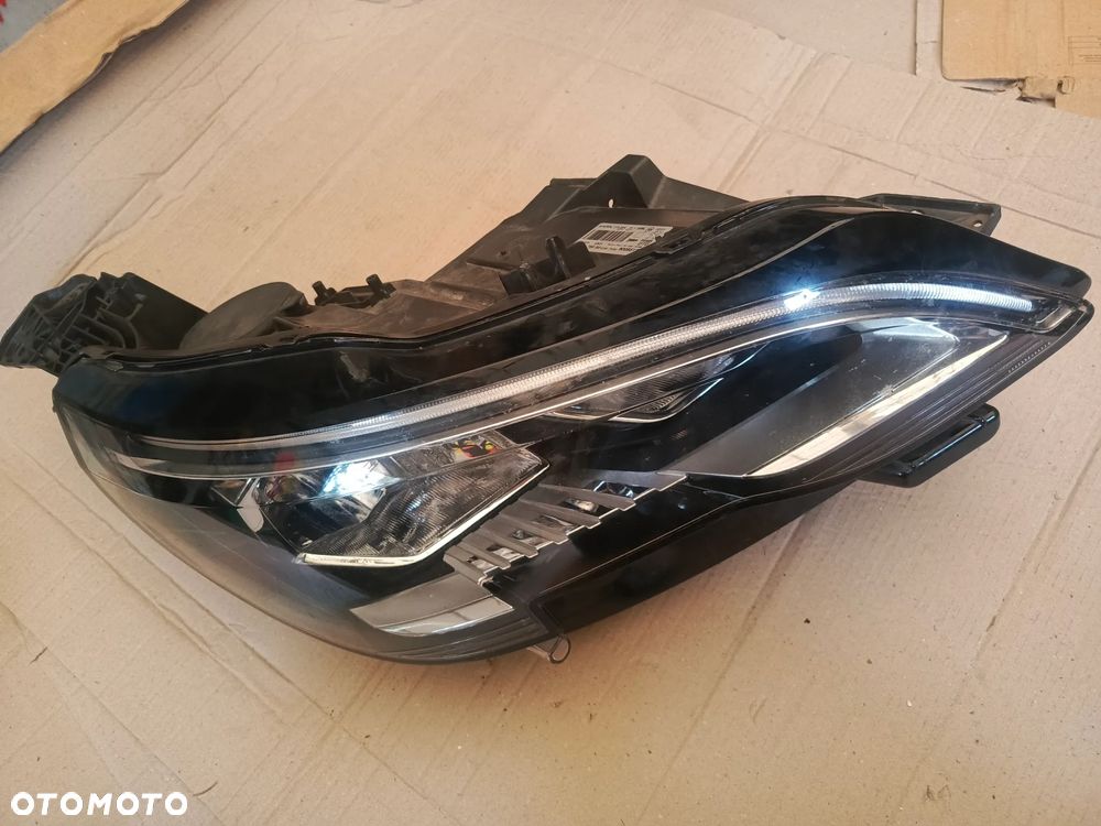 9810478080 LAMPA PRZEDNIA LEWA 3008 5008 II - 11