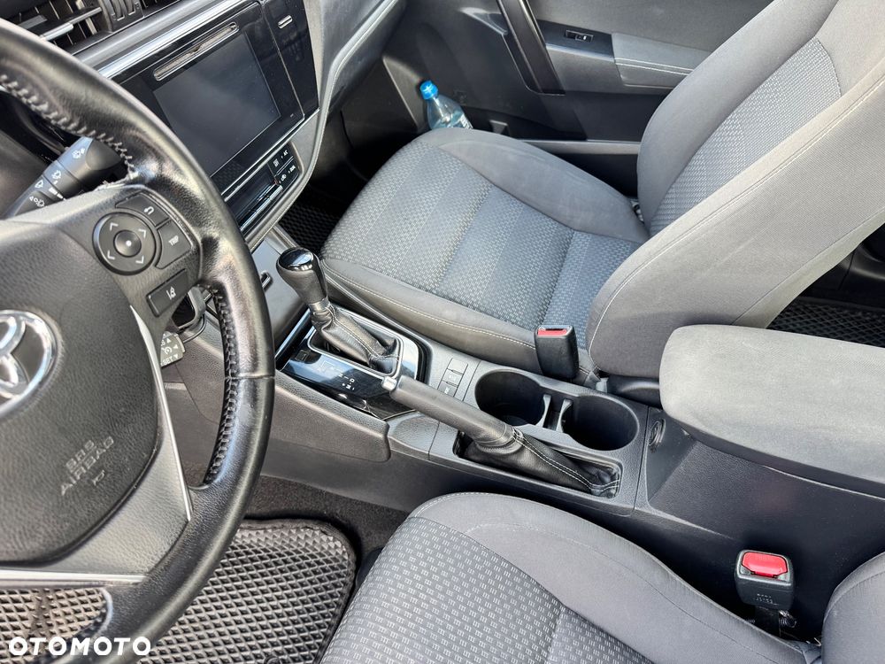 Toyota Corolla 1.6 Comfort MS - 17
