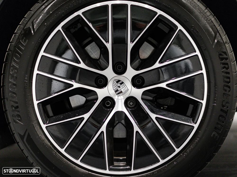 Porsche Macan Standard - 12