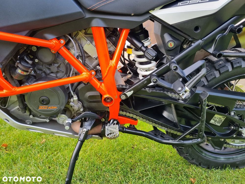 KTM Adventure - 2
