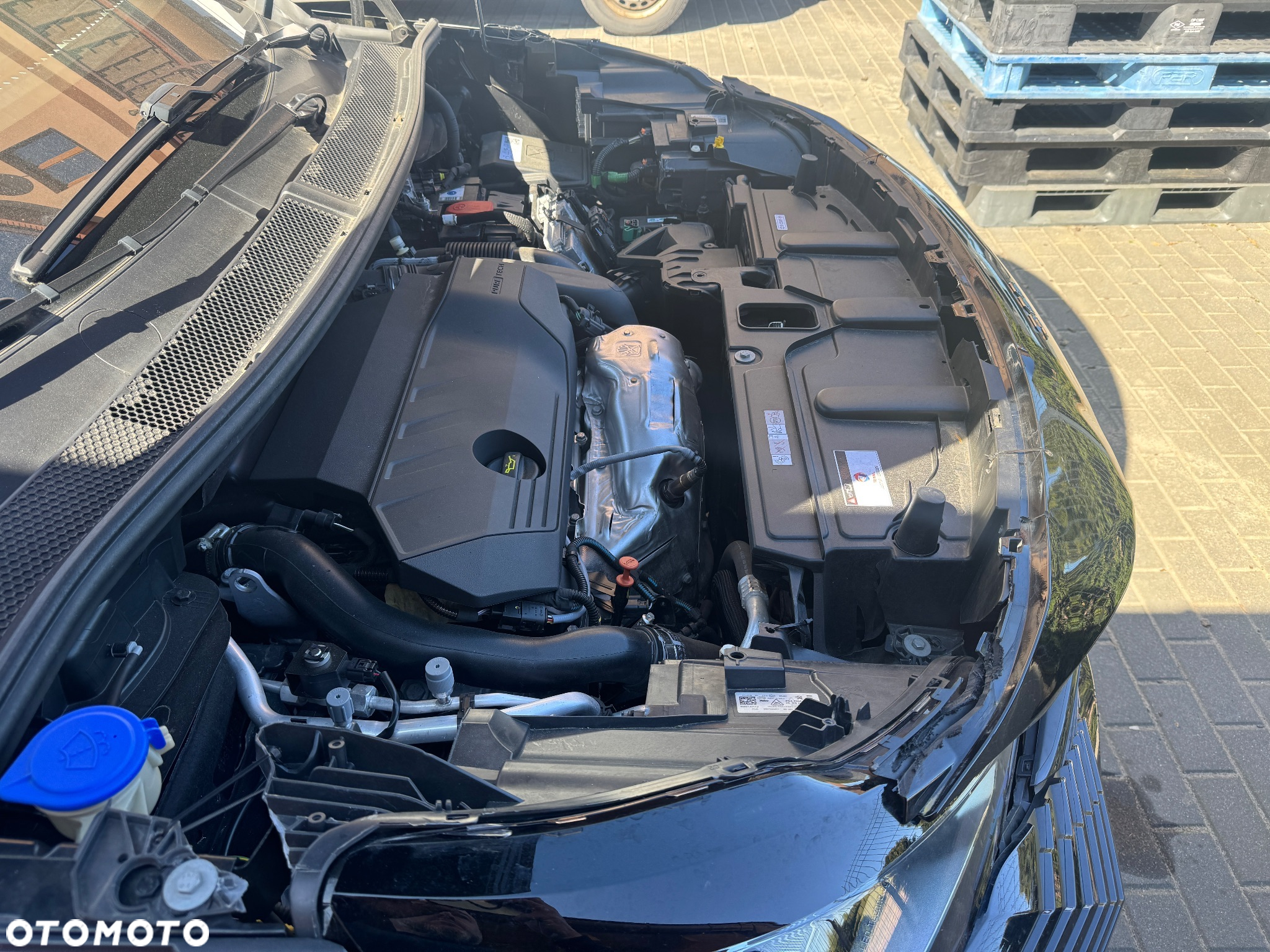 Peugeot 3008 1.6 PureTech Hybrid PHEV Allure S&S EAT8 - 17