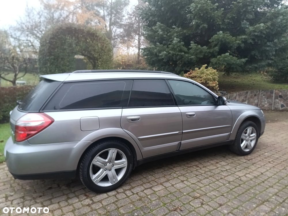 Subaru Outback - 20