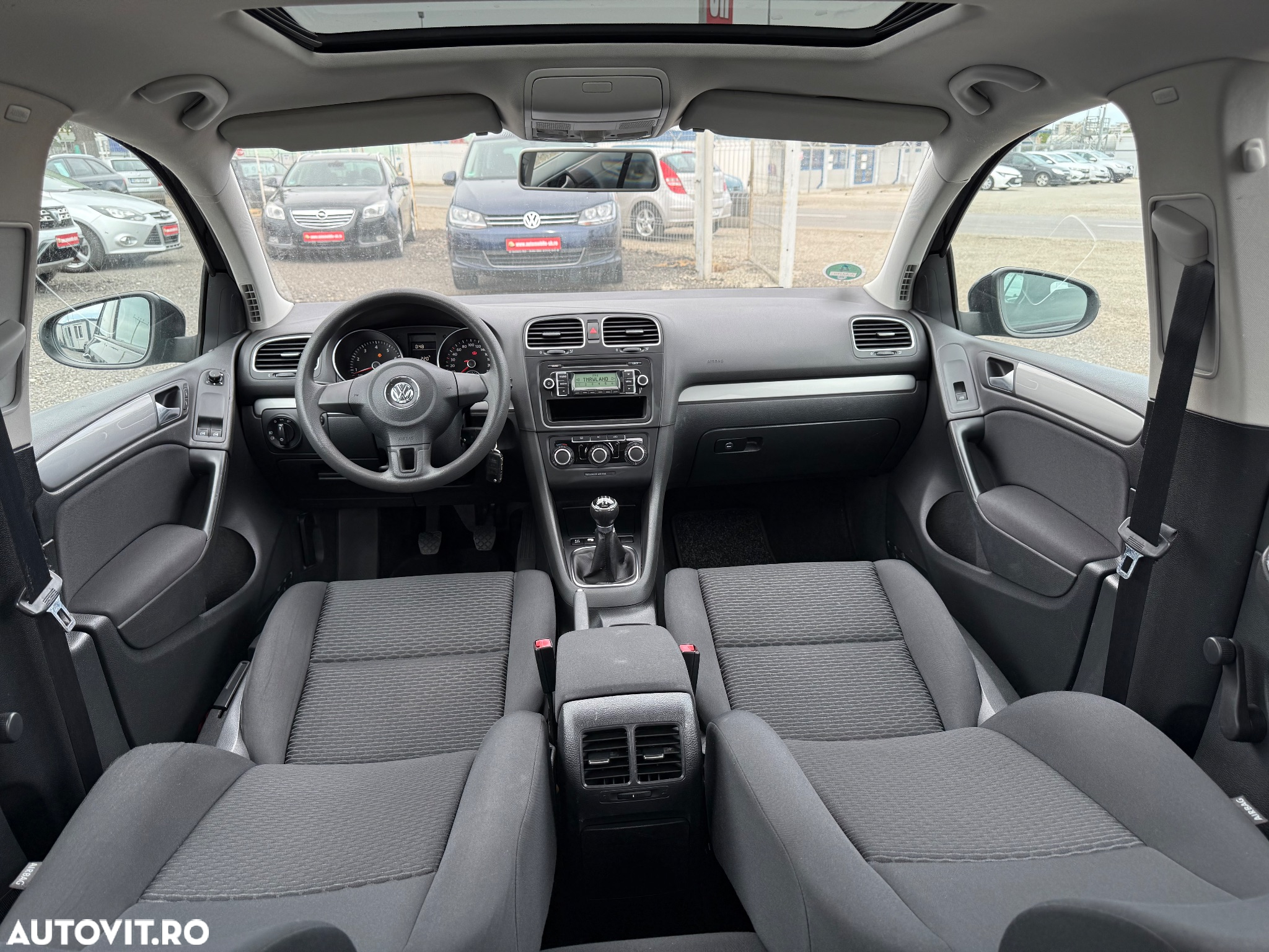 Volkswagen Golf 1.6 Trendline - 8