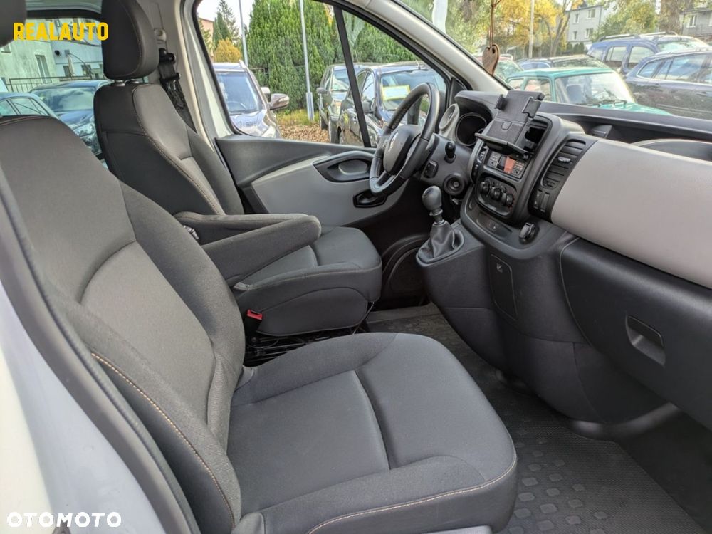 Renault Trafic - 15