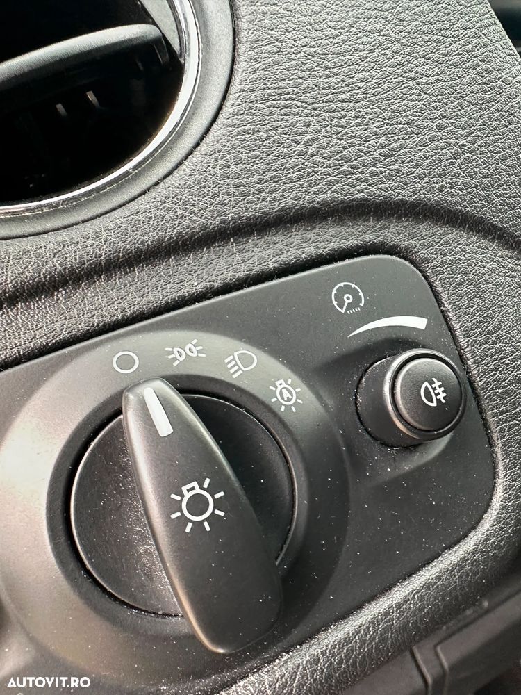 Ford S-Max - 5