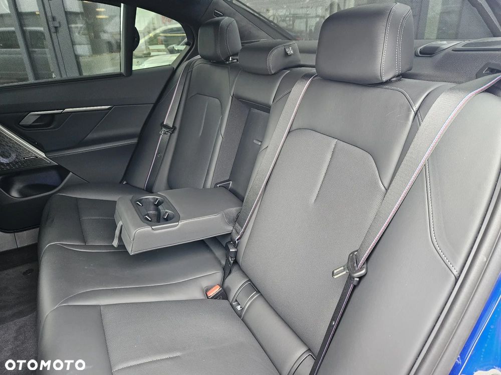 BMW M5 PHEV - 18