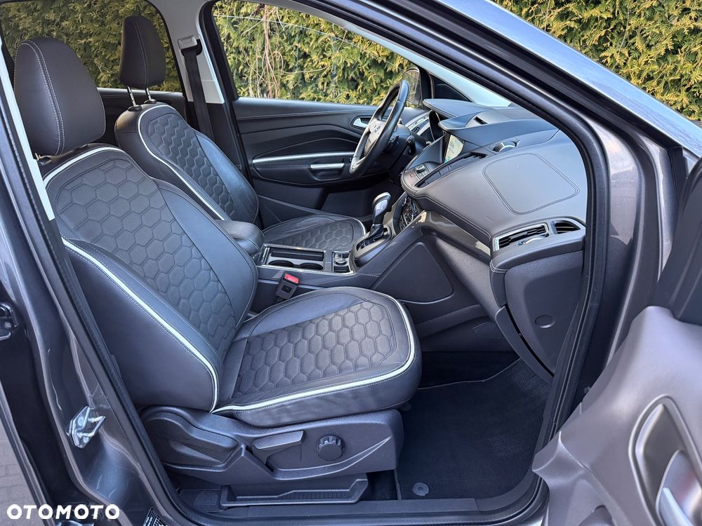 Ford Kuga 1.5 EcoBoost 4x4 Vignale - 32