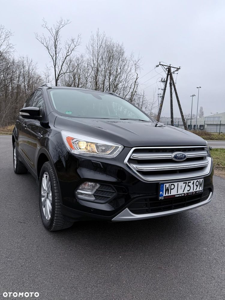 Ford Kuga 1.5 EcoBoost 4x4 Titanium - 1