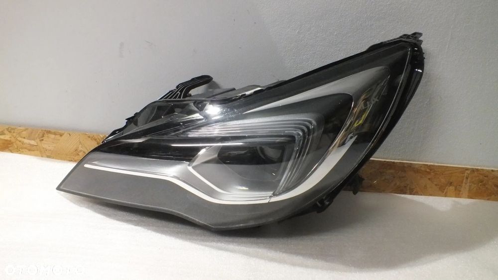 Lampa przednia lewa Opel Astra K V Fulled - 2