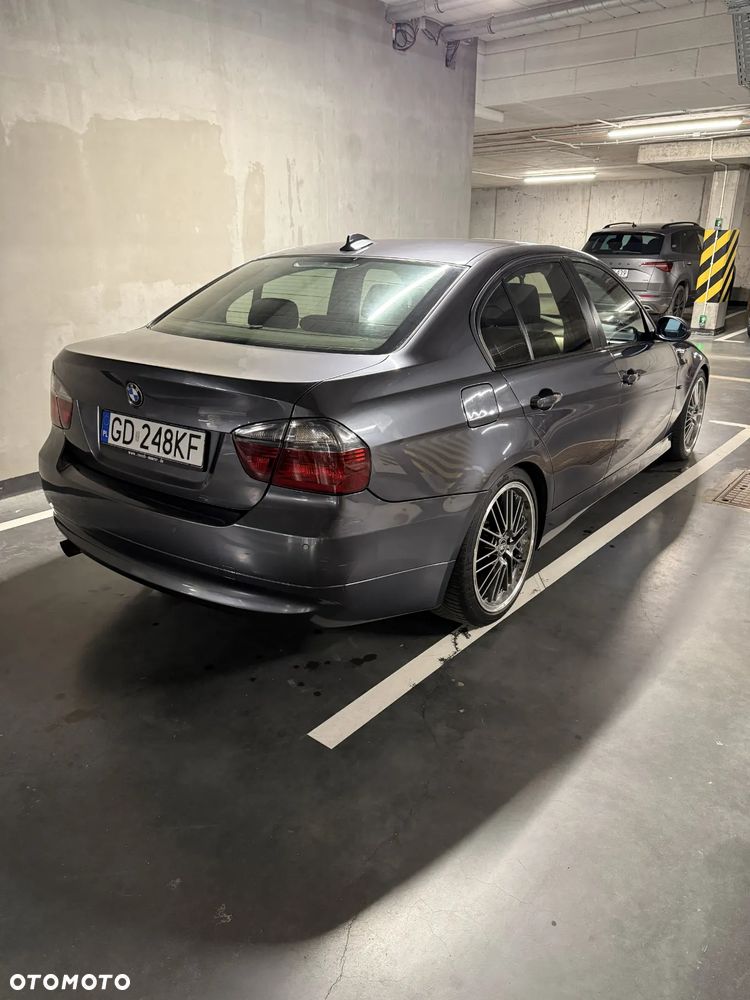 BMW Seria 3 320d - 5