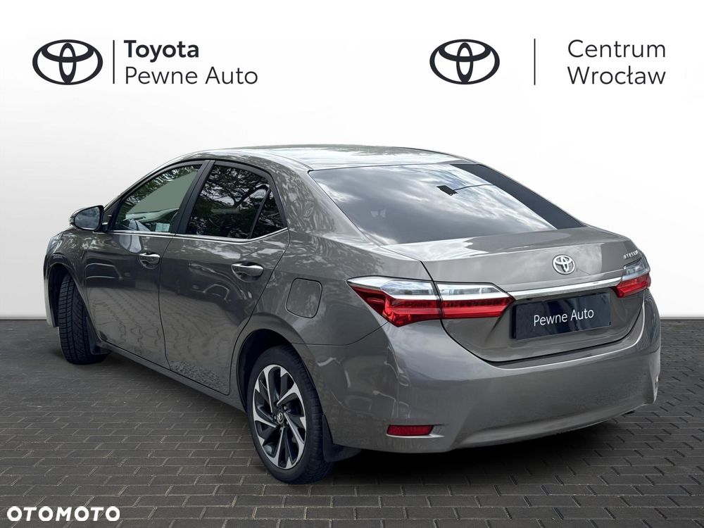 Toyota Corolla 1.6 Comfort - 3