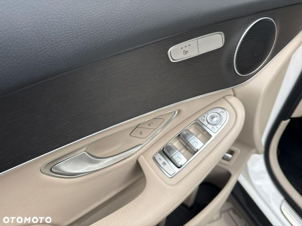 Mercedes-Benz GLC 220 d 4-Matic - 12