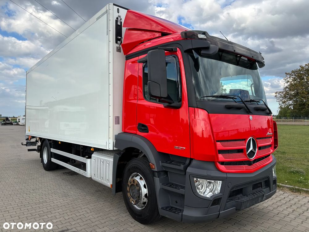 Mercedes-Benz ANTOS 1827 kontener , izoterma , grzanie webasto, winda, drzwi z boku. rozsuwany bok , (takie jak ATEGO 1524, 1530, 1630 ,1627) - 6