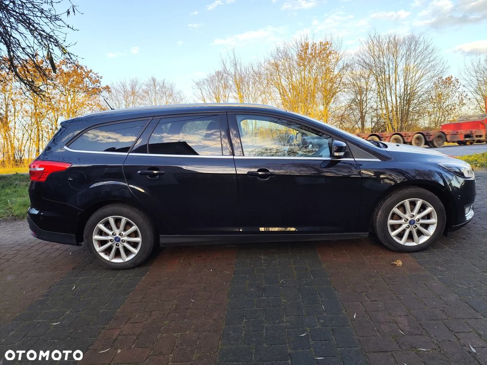 Ford Focus 1.0 EcoBoost ST-Line Black ASS - 4
