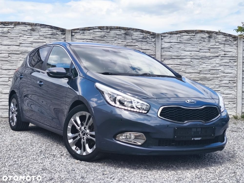 Kia Ceed 1.6 GDI DCT Platinum Edition - 4