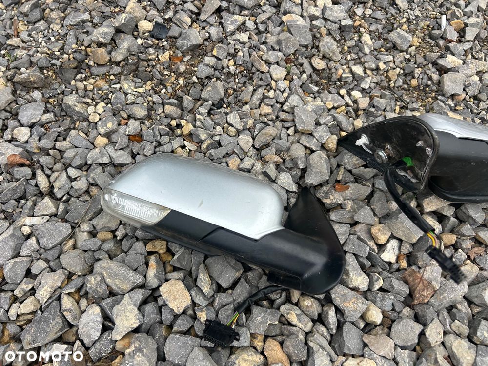 KL Lusterko Lewe Prawe Skoda Octavia II 7 PIN Eu Srebrne - 2