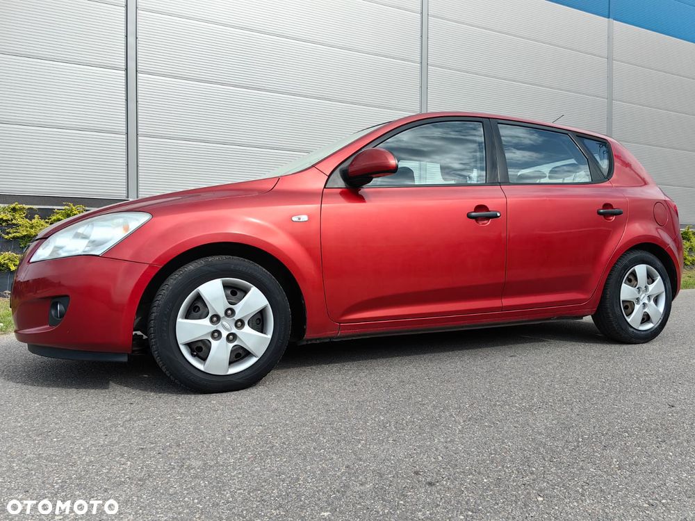 Kia Ceed 1.6 Comfort - 18