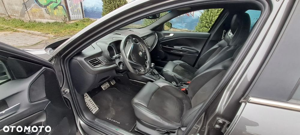 Alfa Romeo Giulietta 1.8 TBi 16V TCT Quadrifoglio Verde - 22