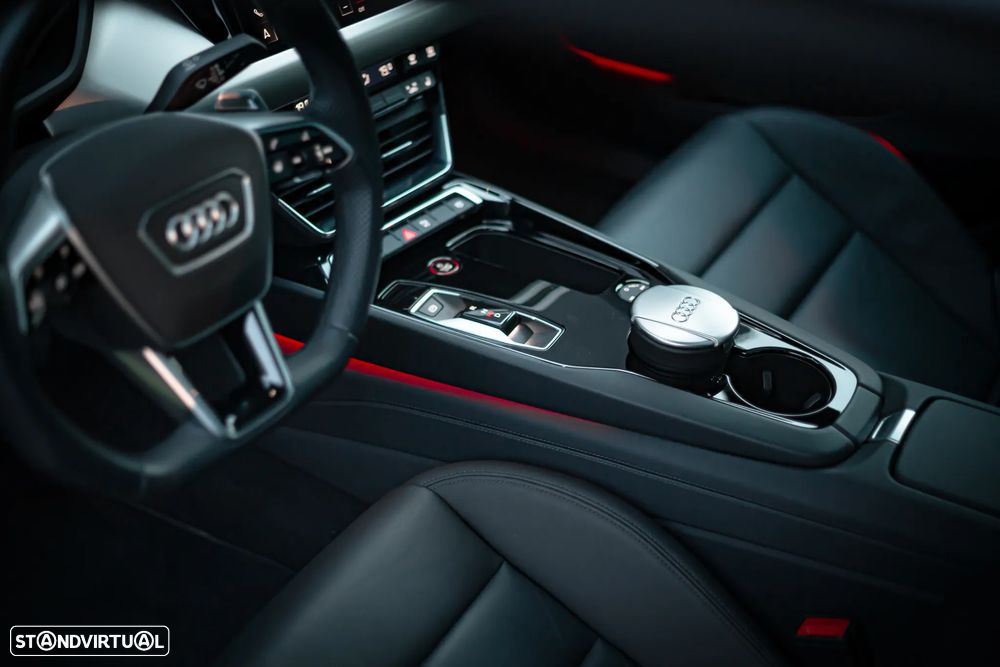 Audi e-tron GT quattro - 38