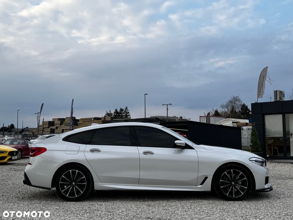 BMW 6GT - 3