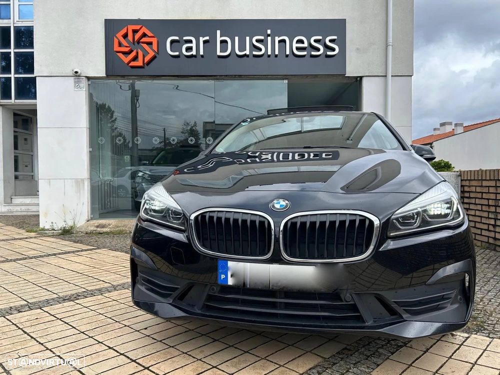 BMW 230xe Active Tourer - 10