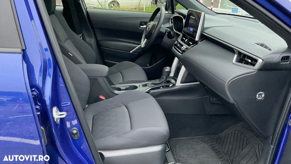 Toyota Corolla Cross 1.8I 2WD Active - 13