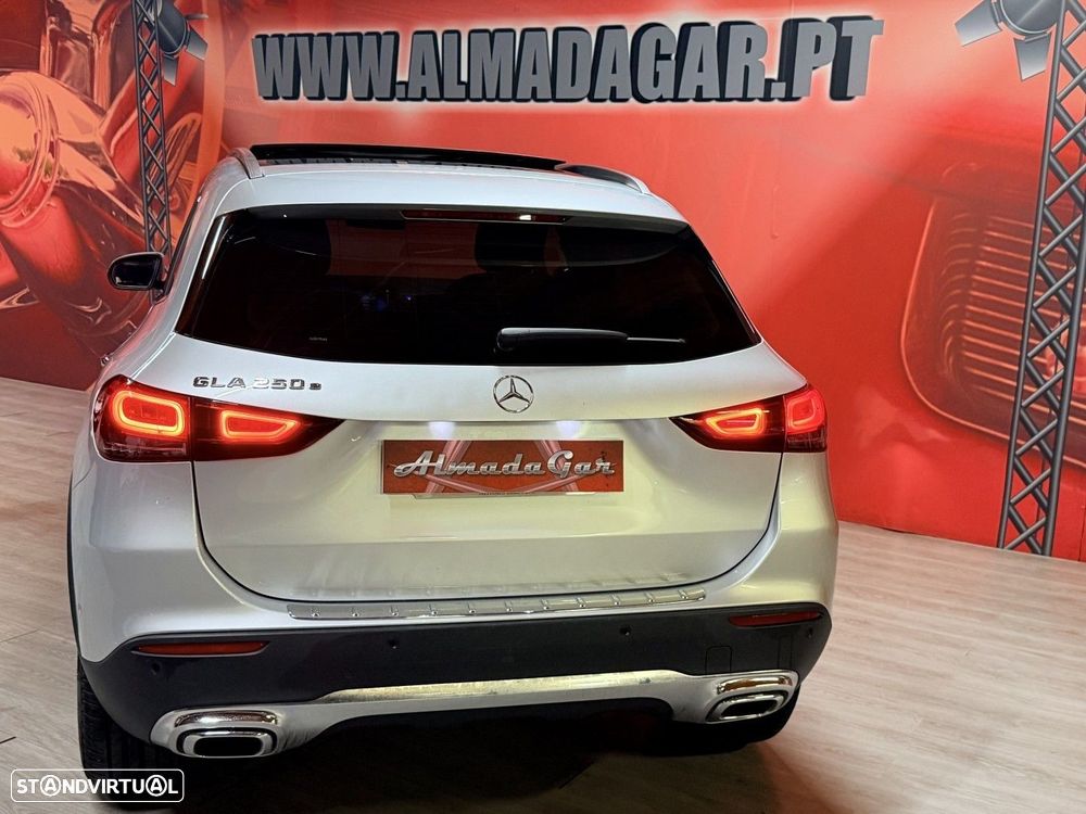 Mercedes-Benz GLA 250 e Progressive - 4