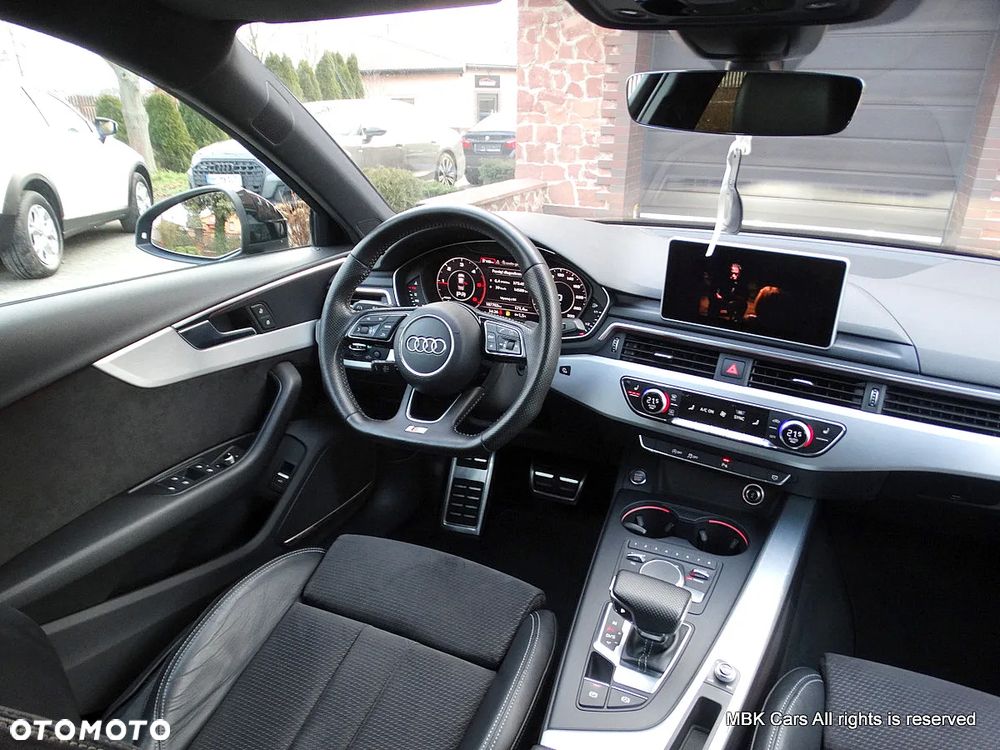 Audi A4 Limousine - 19