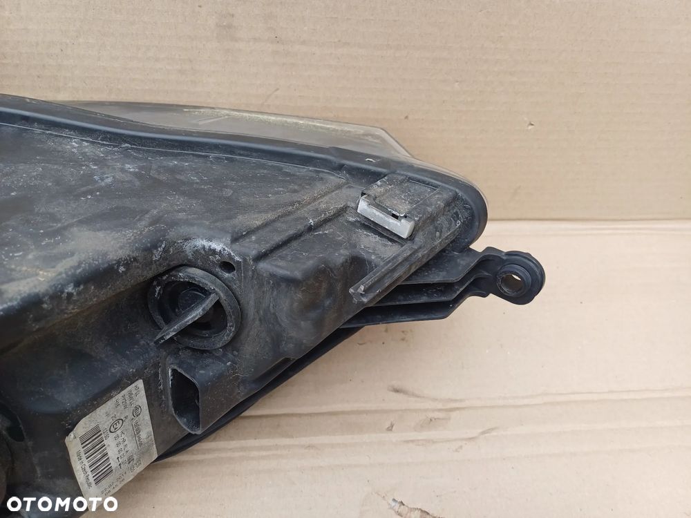 Lampa prawy przód Golf V Plus lift 09-14 Europa 5M1941006G 1EE00994806 - 7