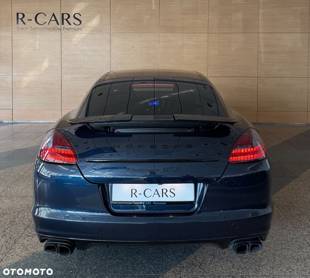 Porsche Panamera GTS - 7