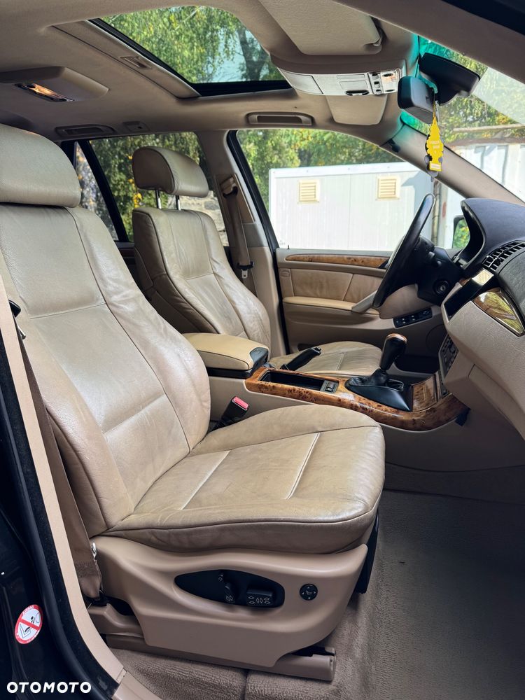 BMW X5 - 25