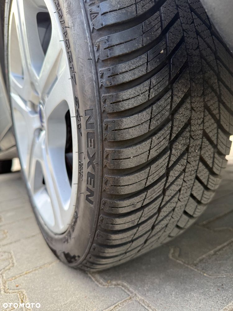 Volvo V70 2.4 Premium - 17