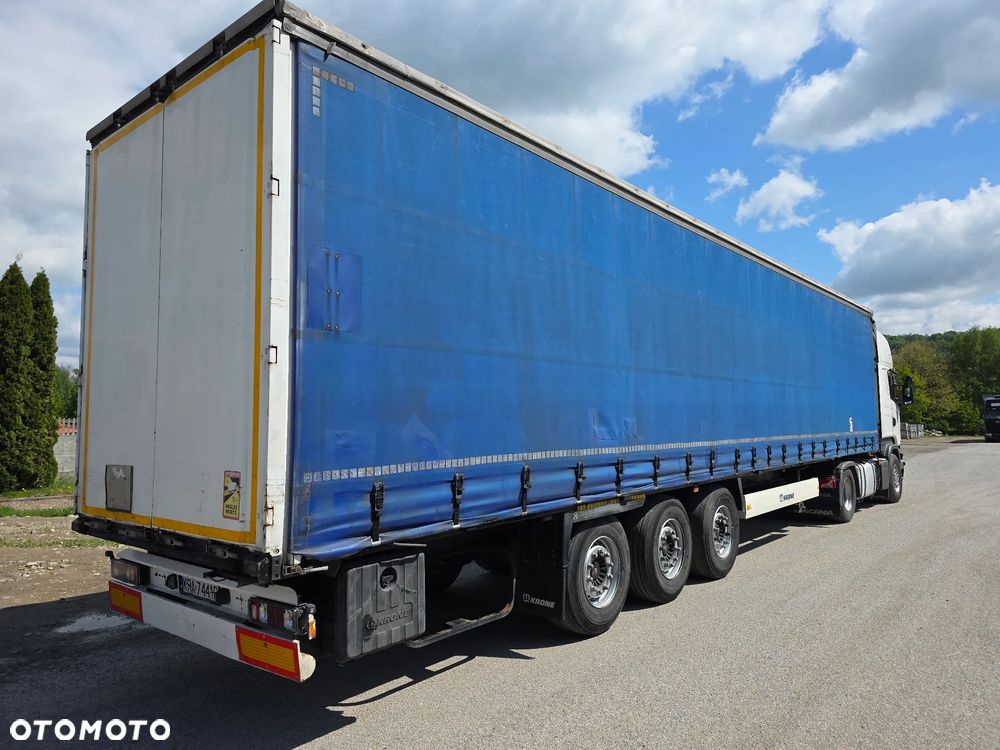Krone SD, Standard, osie SAF, Podnoszona, tarcza - 9