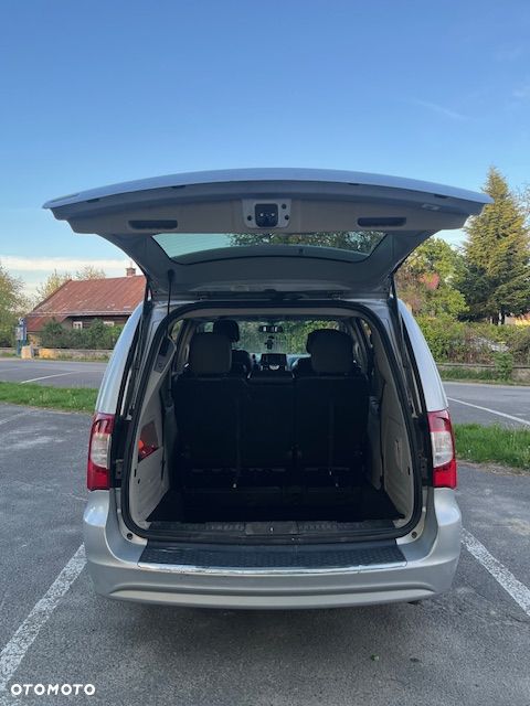 Chrysler Town & Country 3.6 Limited - 2