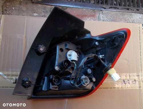 MITSUBISHI ASX LED LEWA TYLNA LAMPA ORYGINAŁ - 2