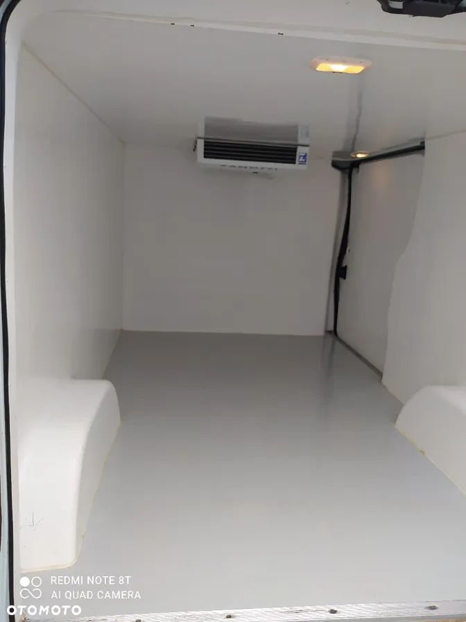 Opel Vivaro - 16