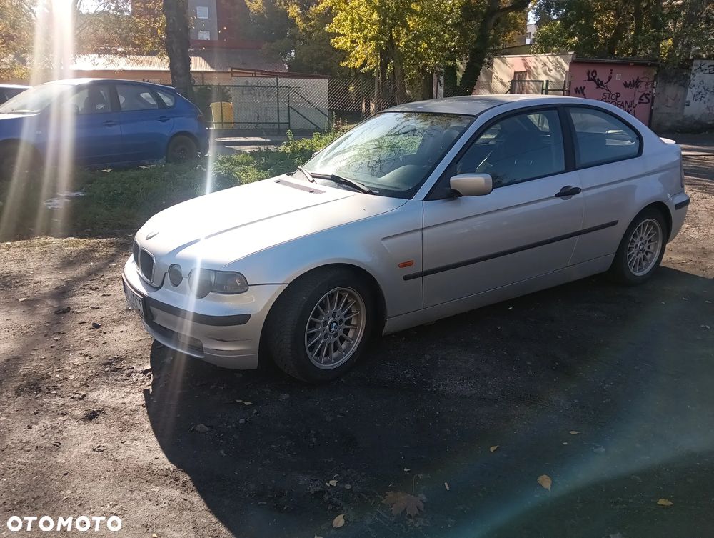 BMW Seria 3 2001 photo 5