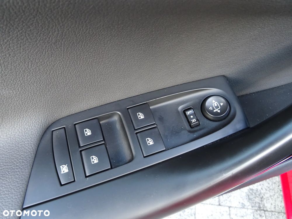 Opel Astra 1.6 Turbo Start/Stop Automatik Innovation - 9