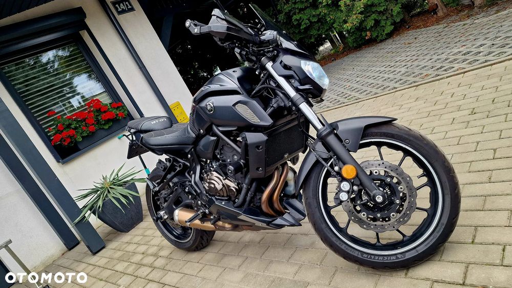 Yamaha MT - 38