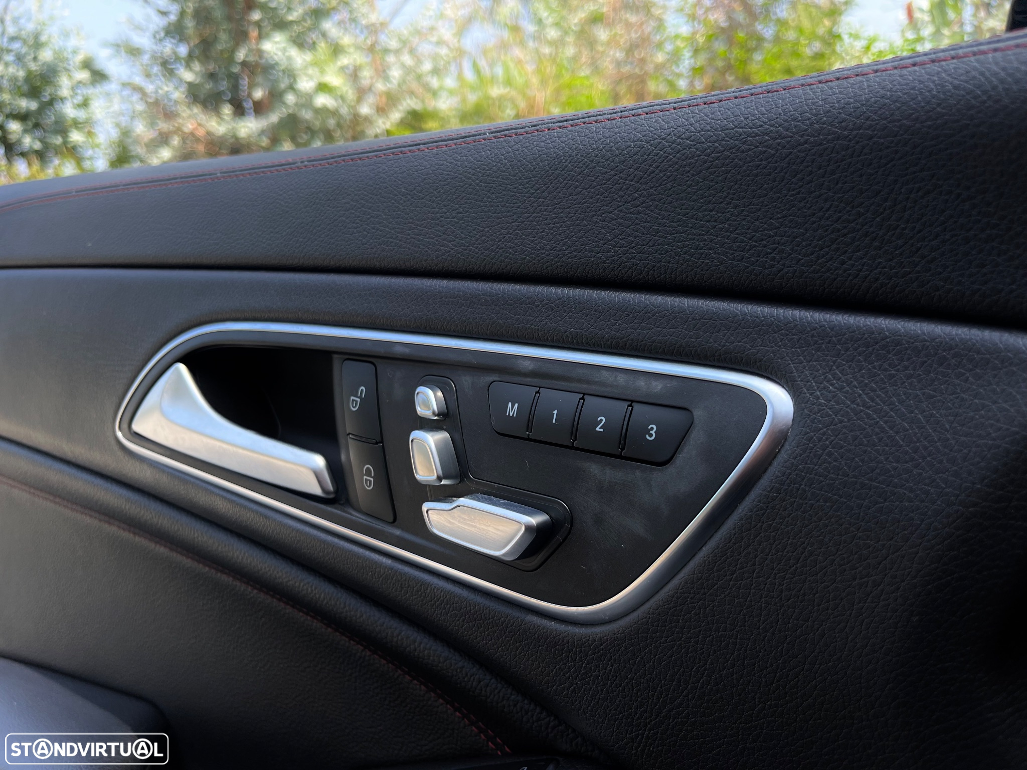 Mercedes-Benz CLA 220 d Shooting Brake AMG Line Aut. - 31