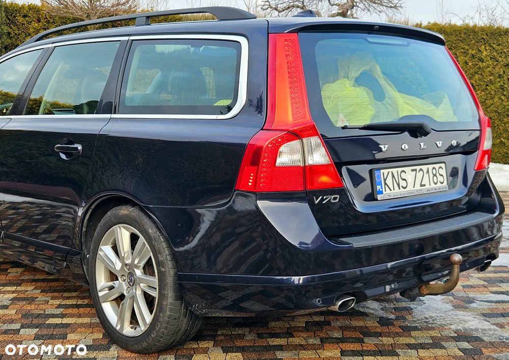 Volvo V70 D5 Summum - 17