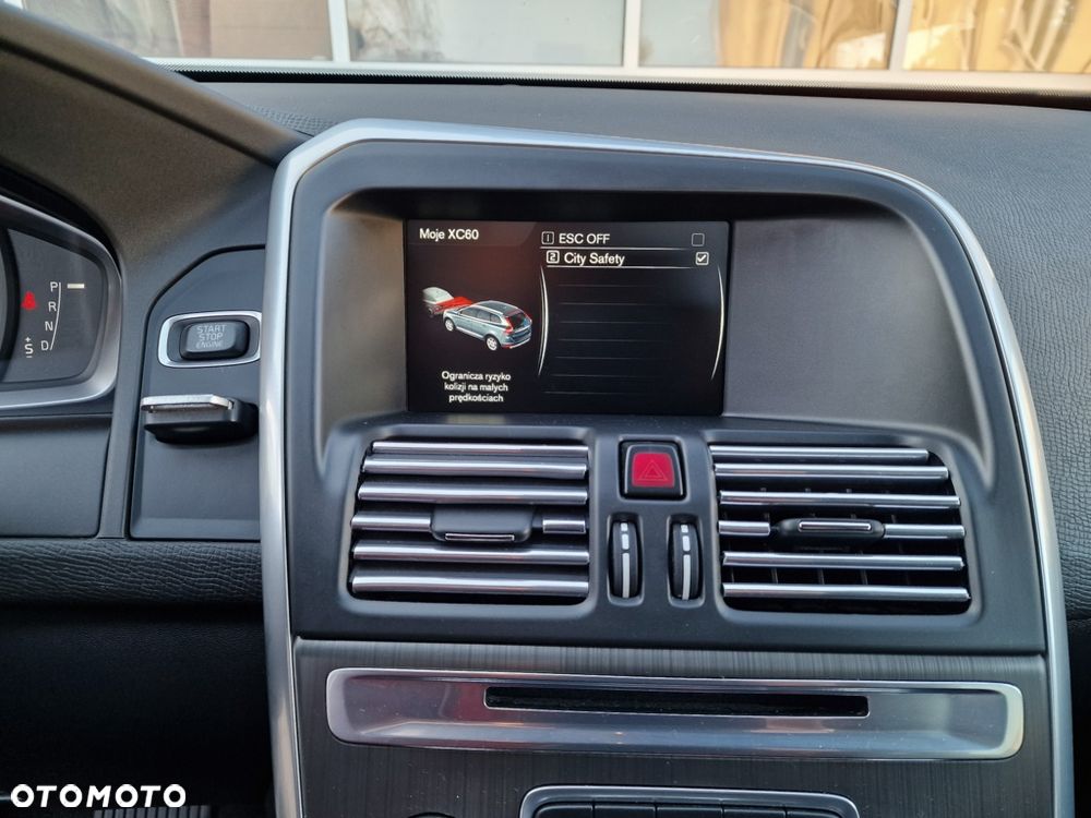Volvo XC 60 D4 Drive-E Summum - 26